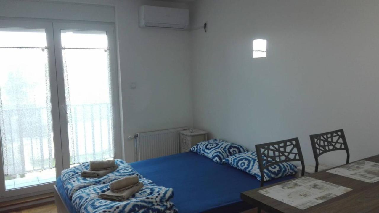 Appartamento Riva,temerin Temerin Exterior foto